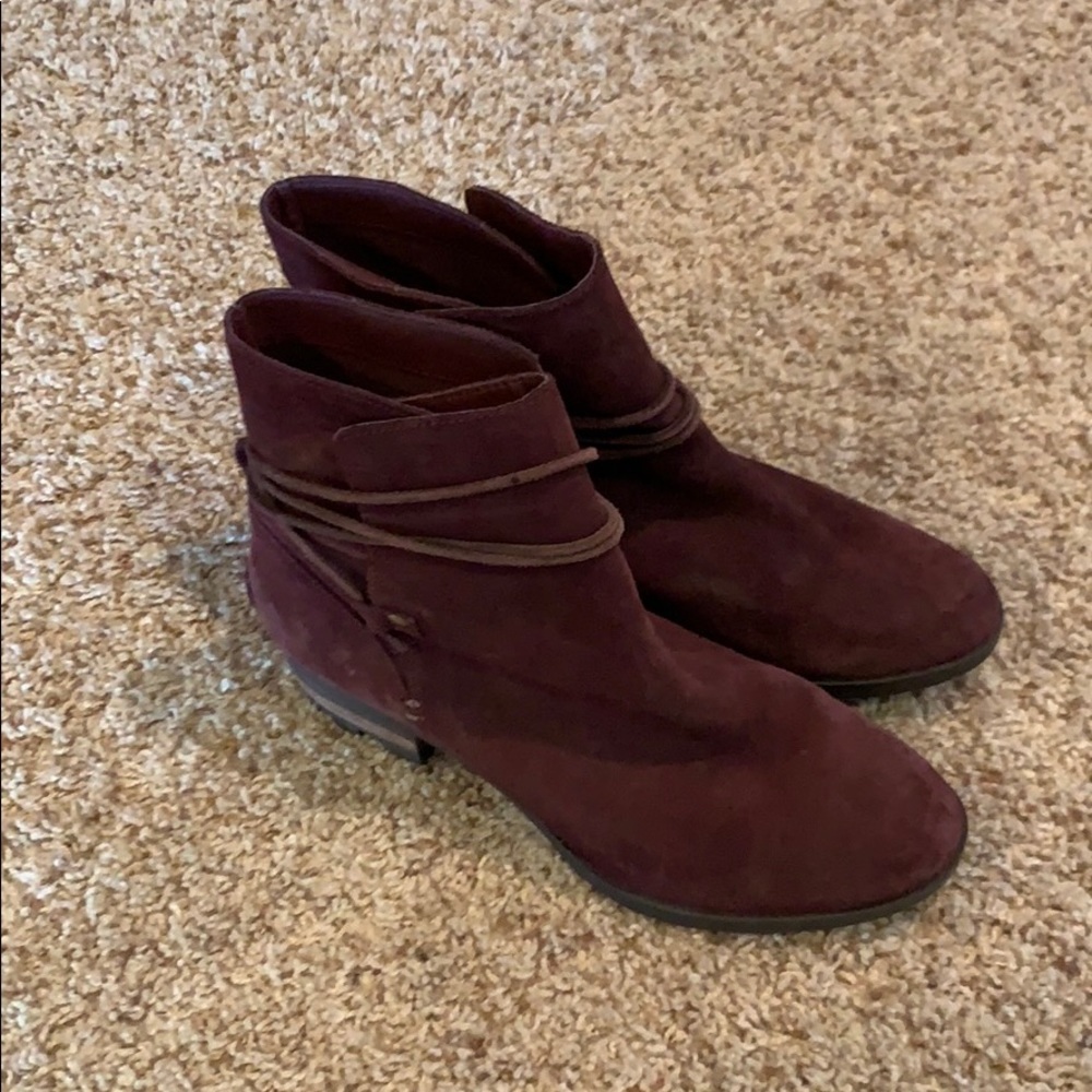 Sorel booties with short heel